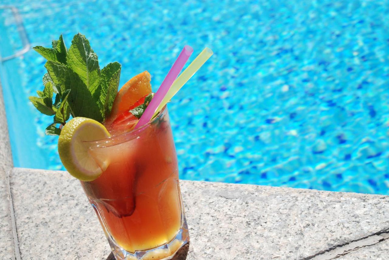 Hotel Stefania Boutique Hotel By The Beach Olbia Luaran gambar