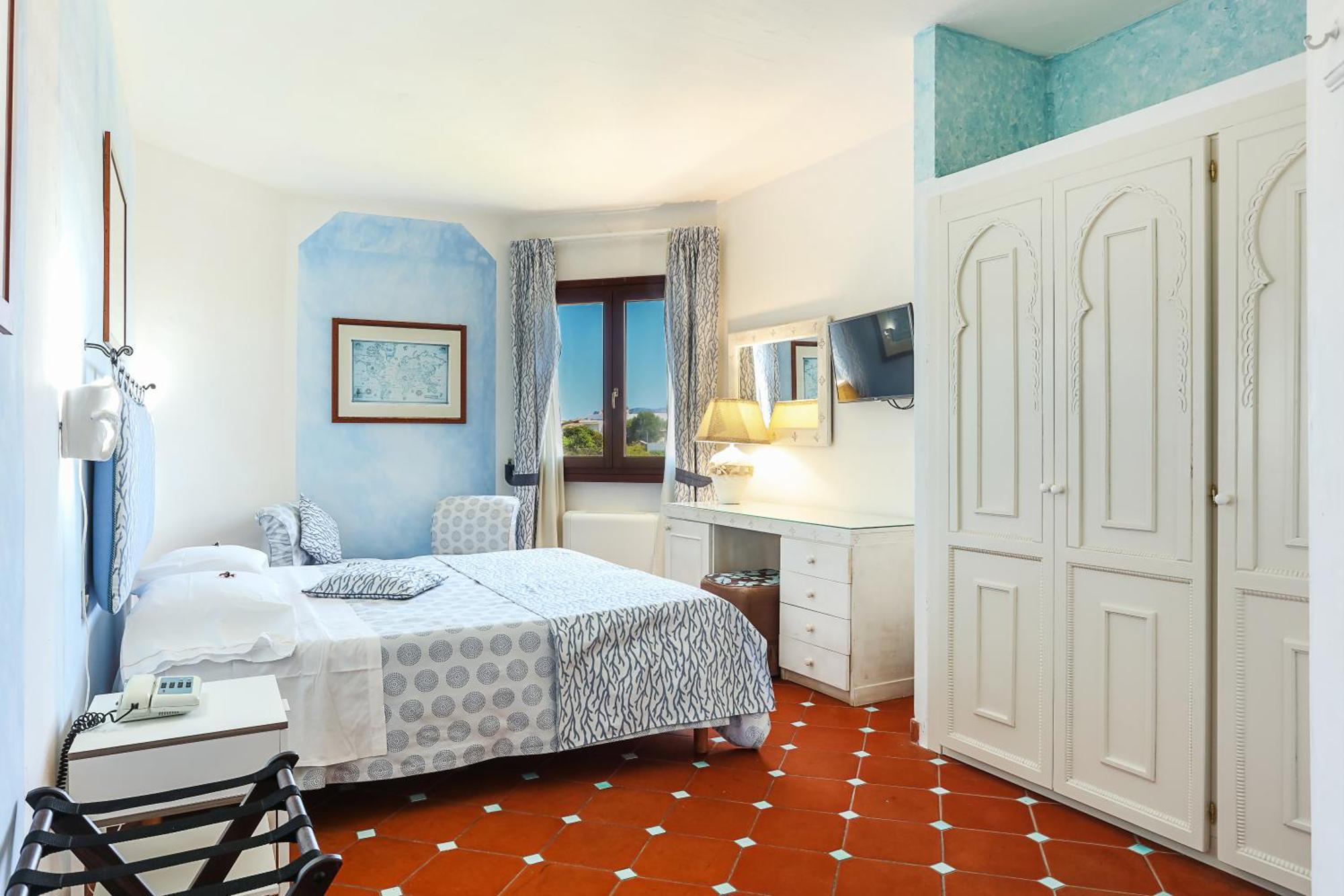 Hotel Stefania Boutique Hotel By The Beach Olbia Bilik gambar